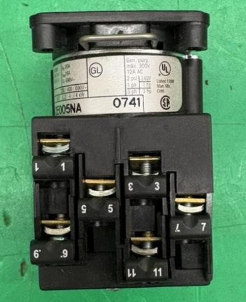 Telemecanique 9003 K2E005NA Cam Switch