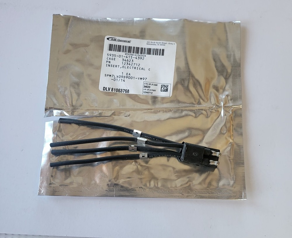 AM General NSN 5935-01-415-4392 Electrical Connector Insert NOS