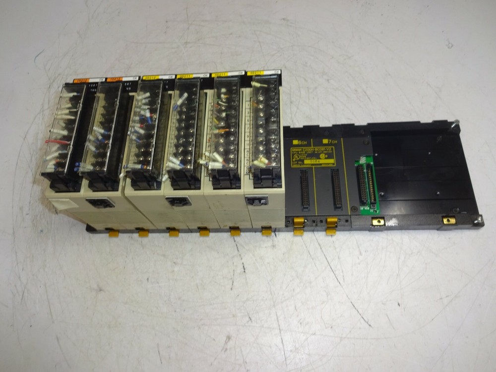 Omron C200h-bc081-v2 Base Unit