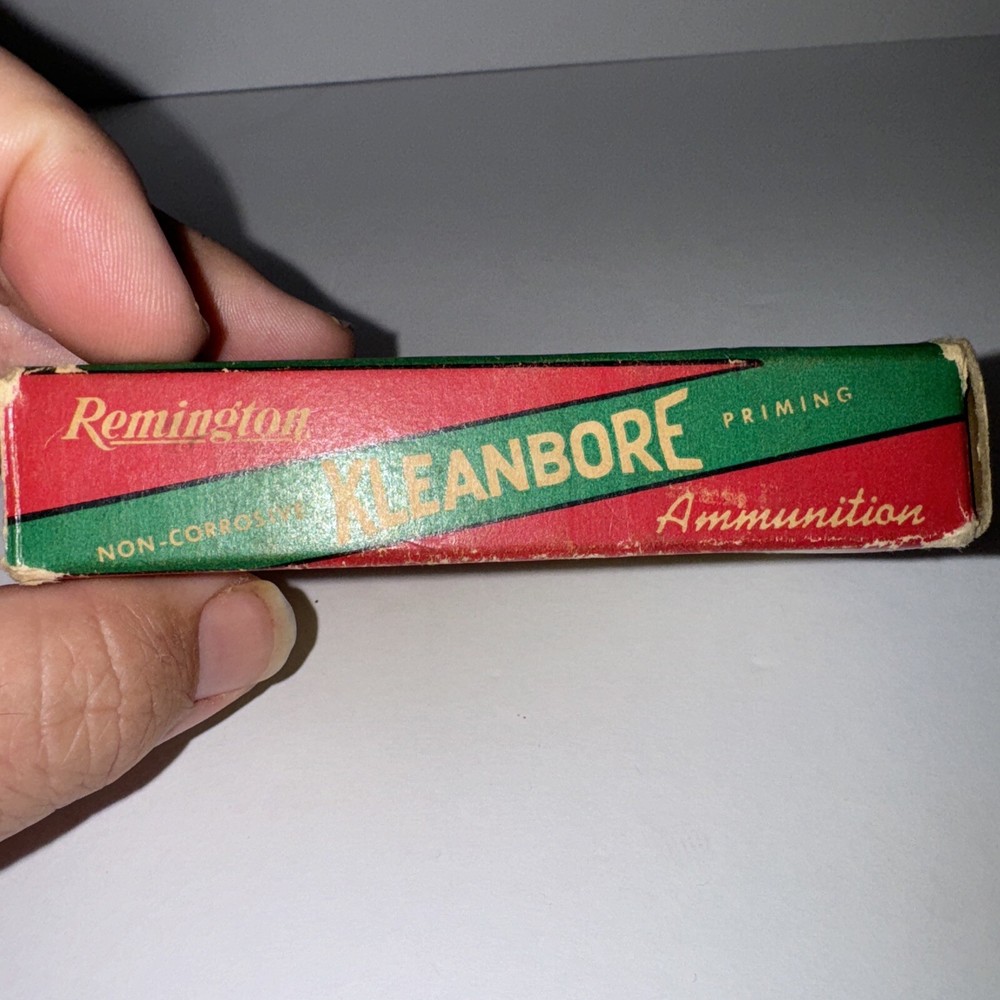 Empty Ammo box Remington Kleanbore 222 Remington