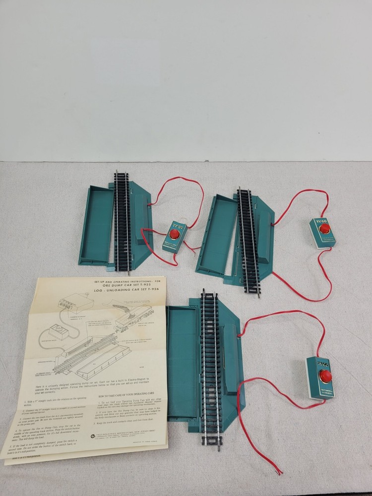 Vintage Train and Log Unloading Lot Chattanooga Tyco Tracks Accessories Shell