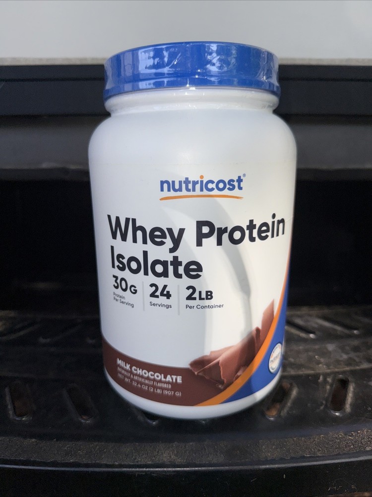 Nutricost Whey Protein Isolate (Chocolate) 2LBS