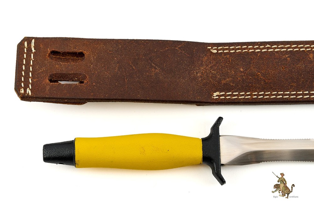 1971 Gerber Mark II Dive Knife with Leather Sheath