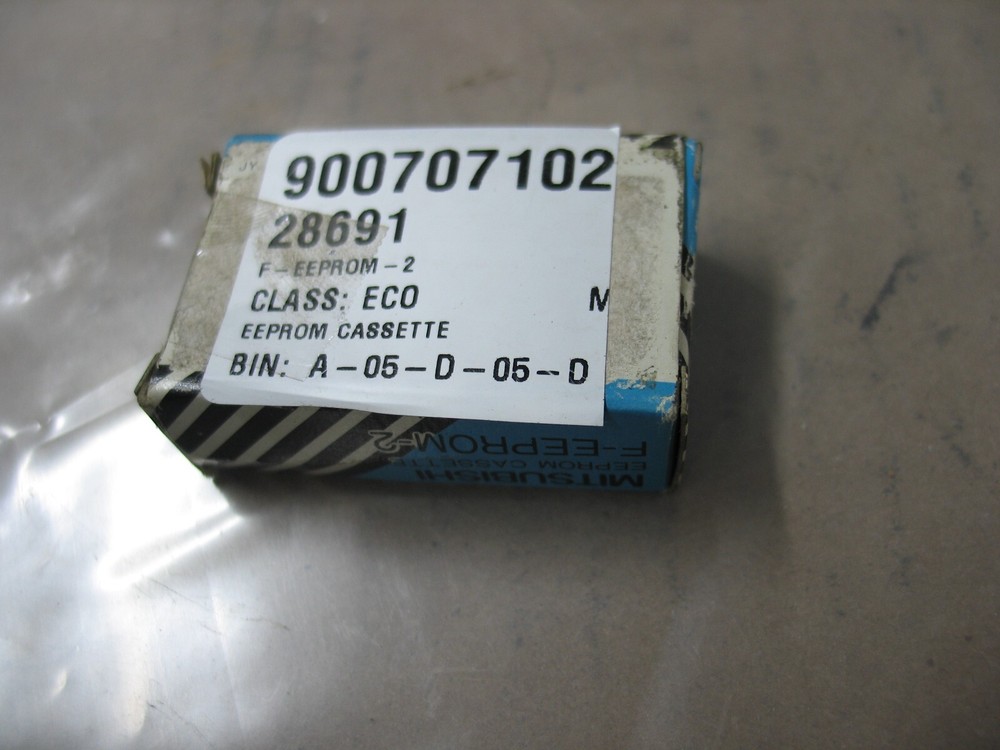 NIB MITSUBISHI F-EEPROM-2 EEPROM CASSETTE 2K MEMORY P9247