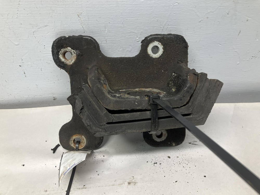 CAT C15 Engine Mount - Used | P/N 07857AA