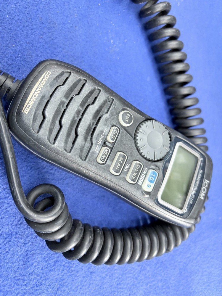 ICOM HM-162B Commandmic III Second Station Handset- AS-IS CONNECTOR ISSUE