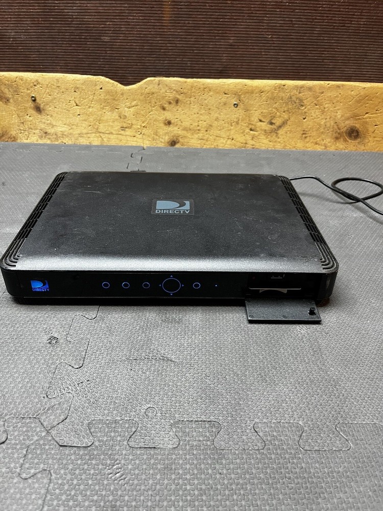 Directv Receiver Box HR44-500, No Power Cord, Powers On, AM11