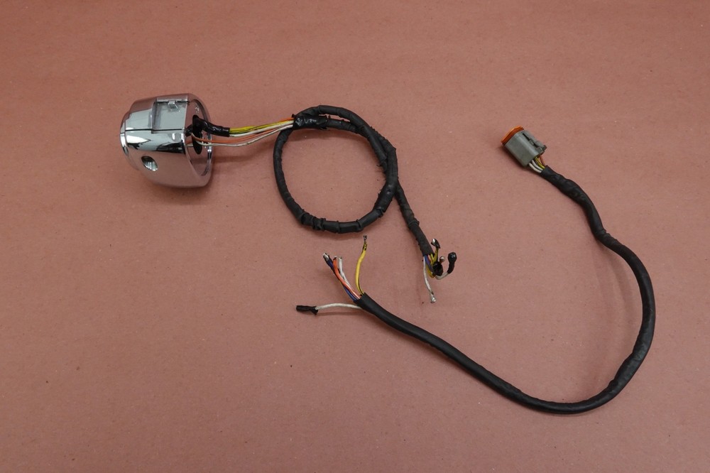 2000-2009 HARLEY-DAVIDSON FXSTSI Softail Springer Left Hand Switch Control