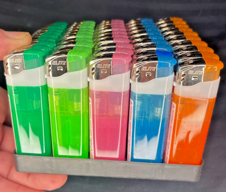 Electronic Disposable Lighters Adjustable Flame 50 Display Cigarette/Cigar/Pipe