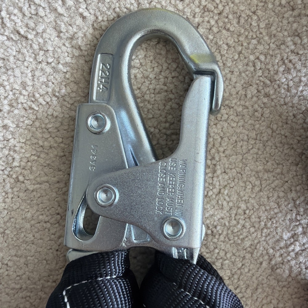 Apex Fall Protection PT21H1 + Orange Rope (Scratched)
