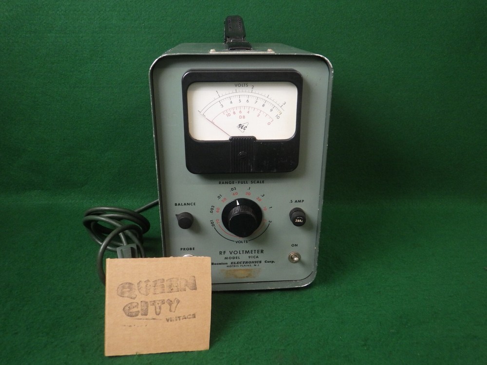 Vintage Boonton 91CA RF Voltmeter, Powers On - UNTESTED
