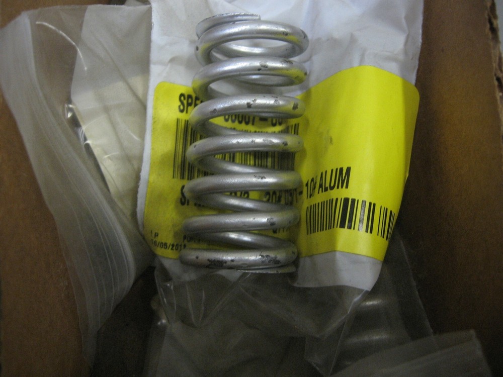 SPENCE ENGINEERING TYPE D SILVER PILOT SPRING 3-20 PSIG NOS 05-05007-00