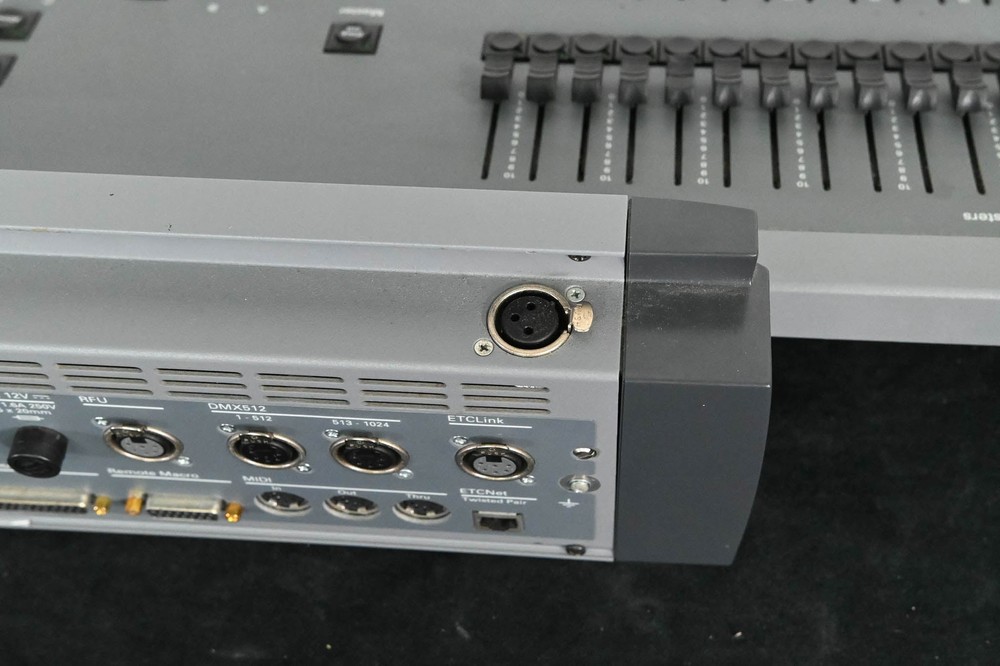 ETC Express 250 Lighting Control Console (NO POWER SUPPLY) CG01LWT