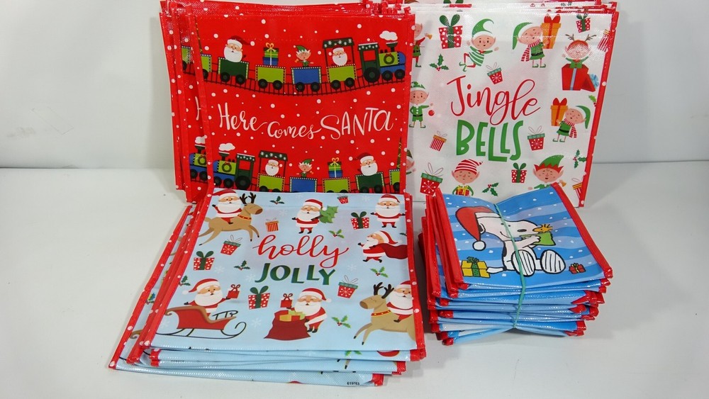 Assorted Christmas Small Peanuts & Medium Christmas Holiday Plastic Gift Bags