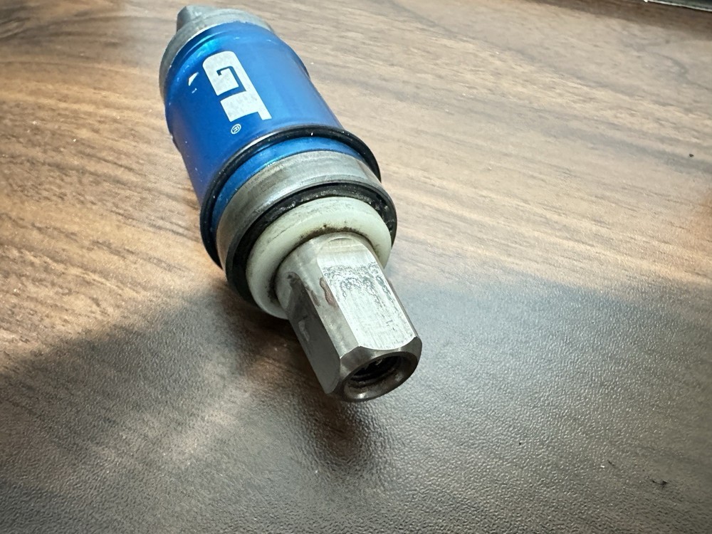 1990 GT Titan 68mm square taper bottom bracket