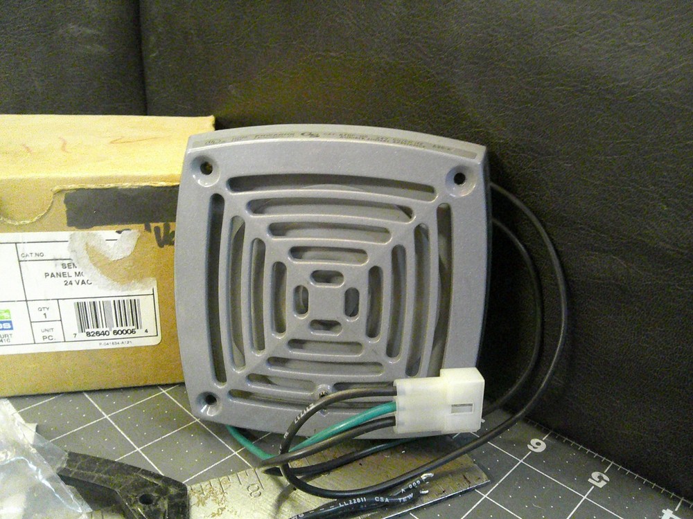 Edwards 870P-G5 24Vac Panel Mount Vibrating Horn