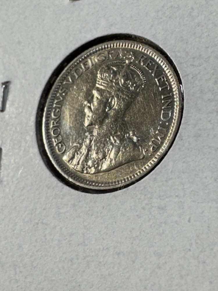 1928 Canada 10 Cents Silver Coin Cleaned