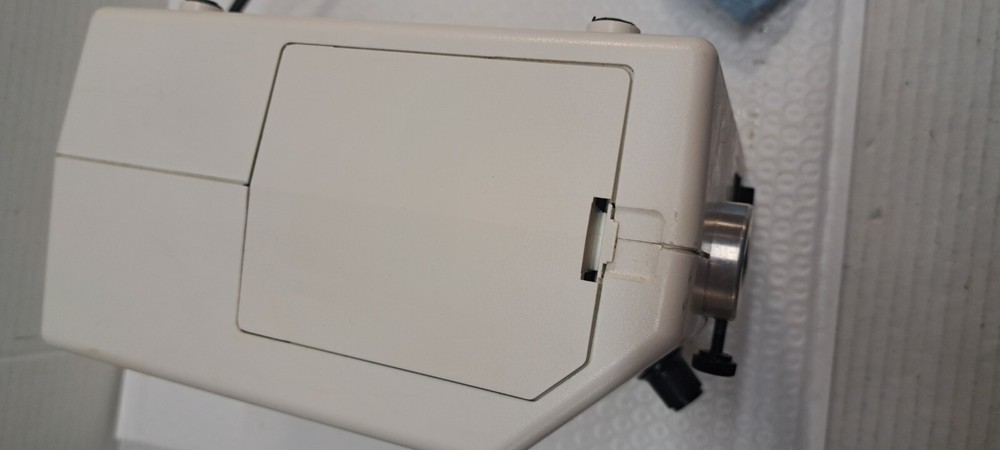 Nikon Ni-150 High Intensity Illuminator Lamp