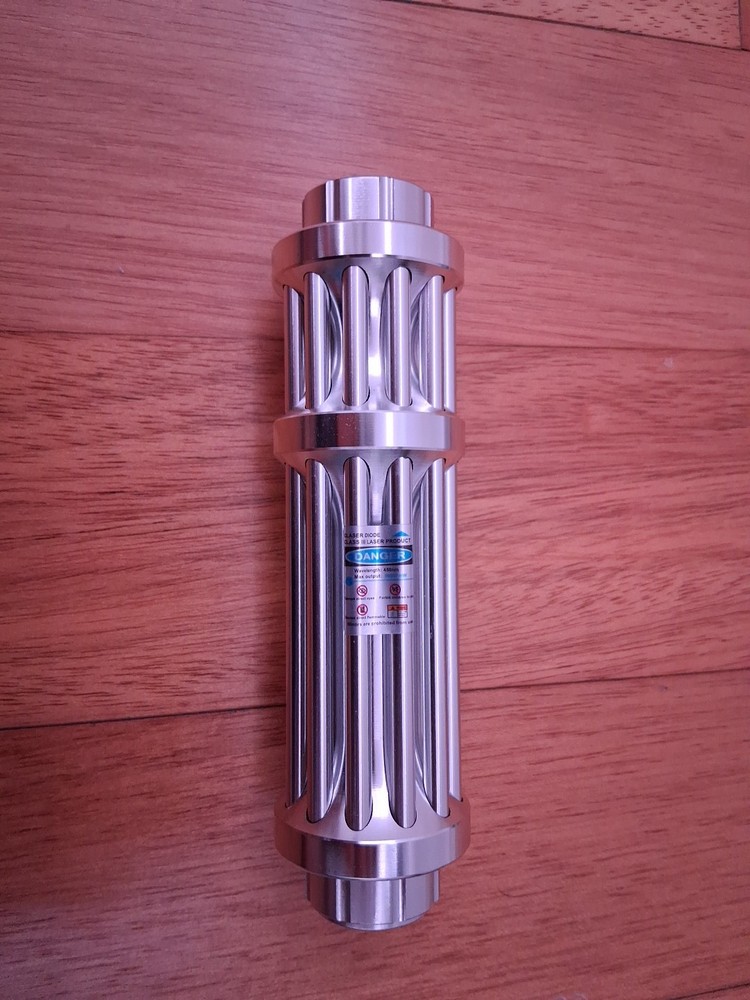Chargable Battery Powered Powerful Laser Pointer | With Case And Design Caps