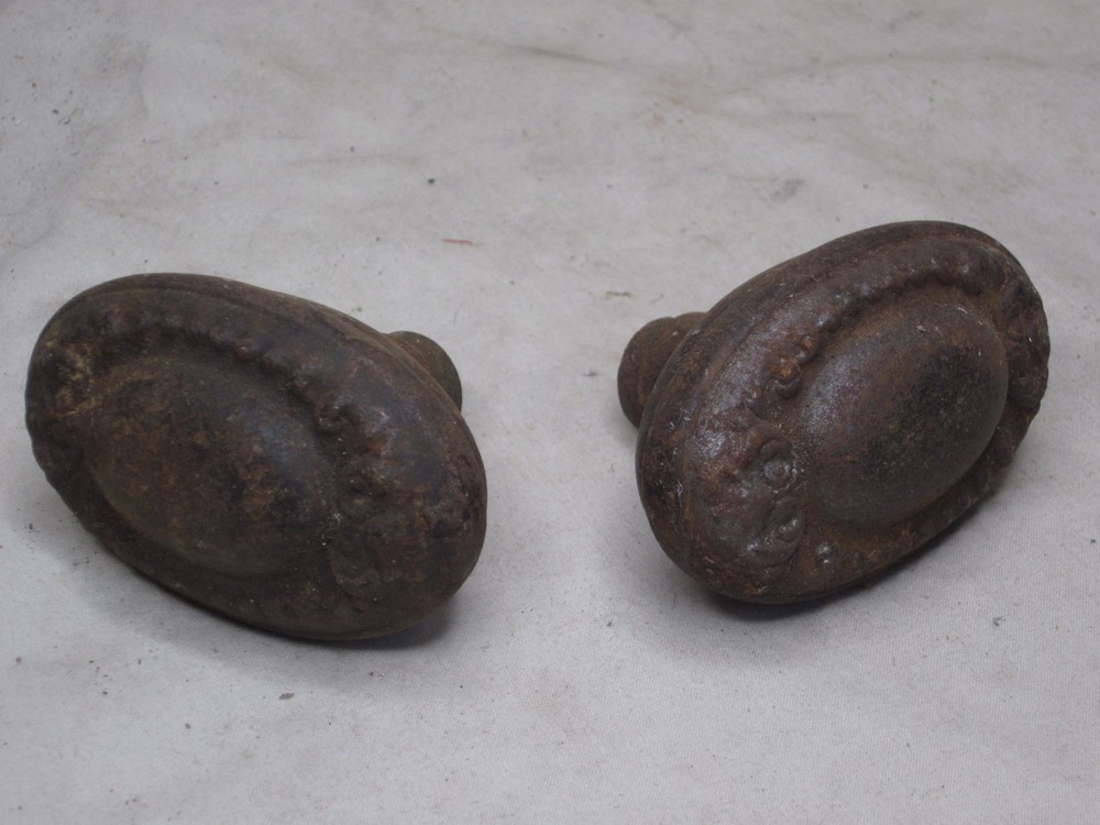 2 ornate antique oval door handles knobs rusty old knob handle pair