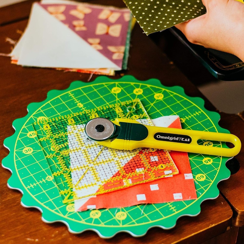 8" 360 Rotating Self-Healing Cutting Mat