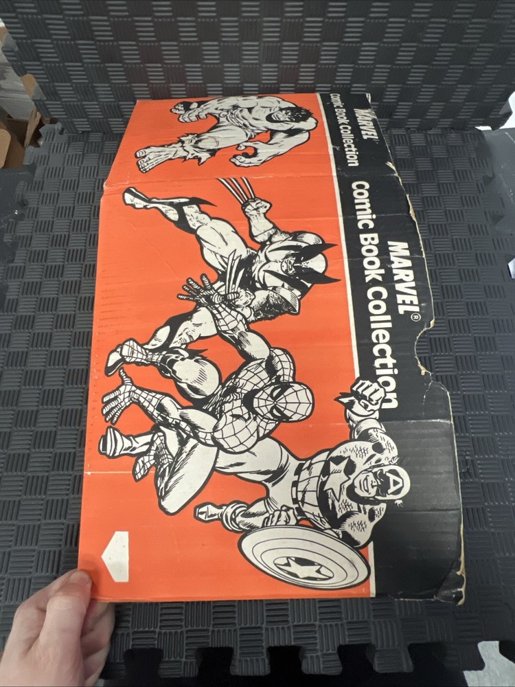 Vintage MARVEL COMICS COMIC BOOK COLLECTION COLLECTORS BOX