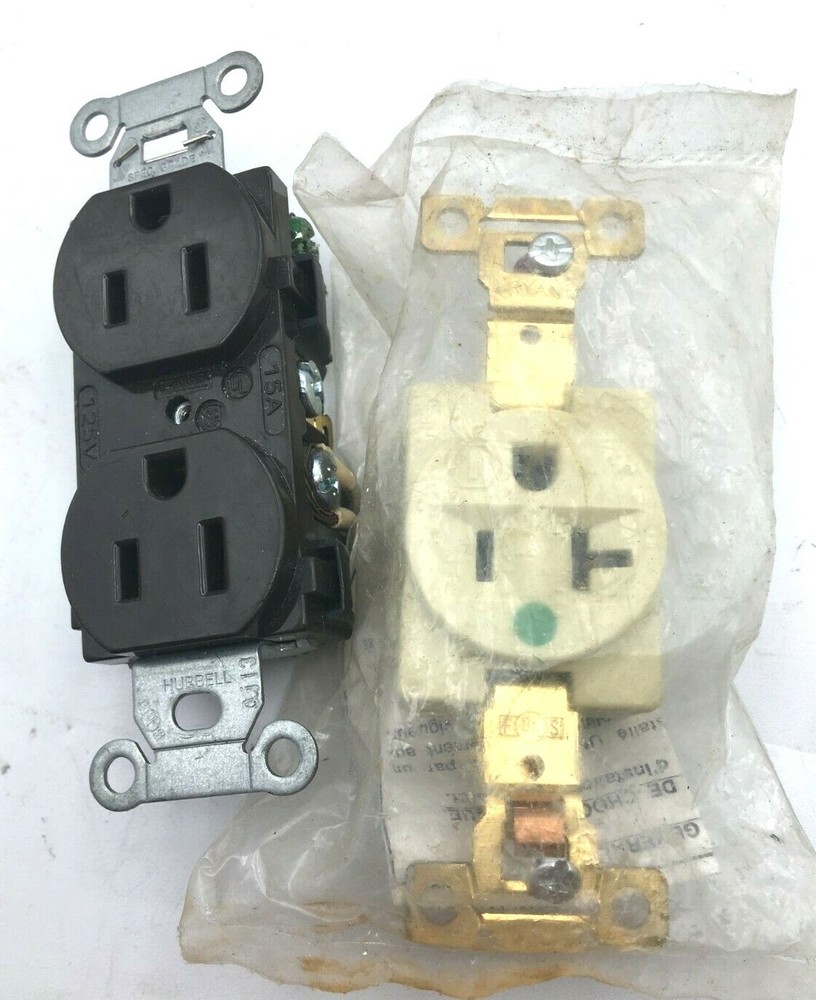 Lot of 4 Convertible Occupancy Sensor, Solid State Fan & Light Control, 2 Outlet