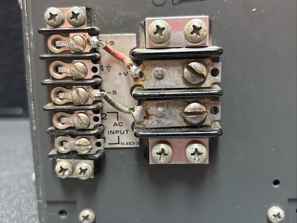 TDK LAMBDA ELECTRONICS MODEL LXS-E-6 REGULATED POWER SUPPLY VEECO USED UNTESTED