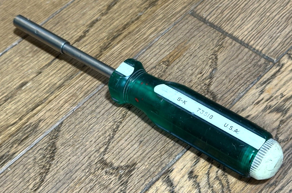 🇺🇸 SK Tools MAGNETIC Tip Hex Bit Driver Screwdriver 8" Long Green Storage USA