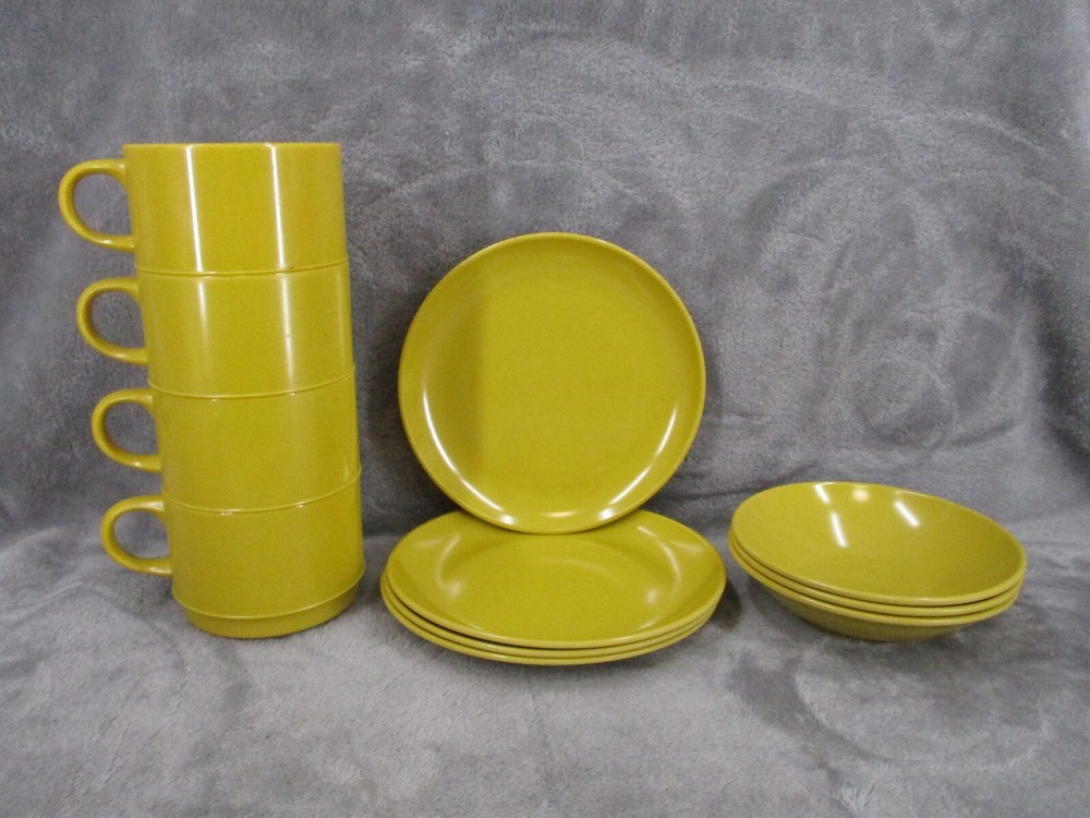 Melmac Coffee Cup Saucer Plate Bowl Set Mustard Melamine Stackable 11 Piece
