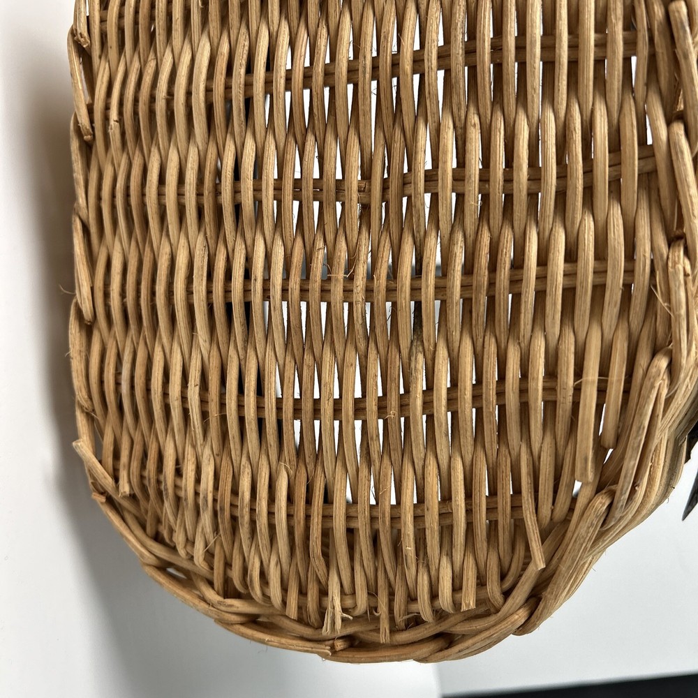 Wicker Basket Flat Bottom Top & Handle Sponged Leaf Shaped Metal On Front