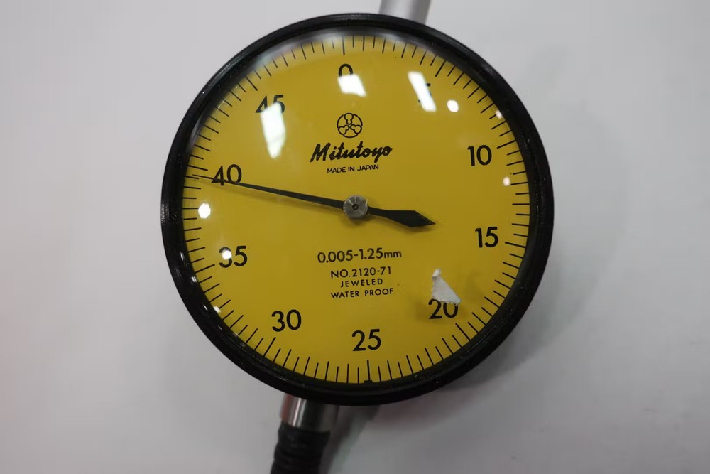 Mitutoyo 2120-71 Dial Indicator 0.005-1.25mm