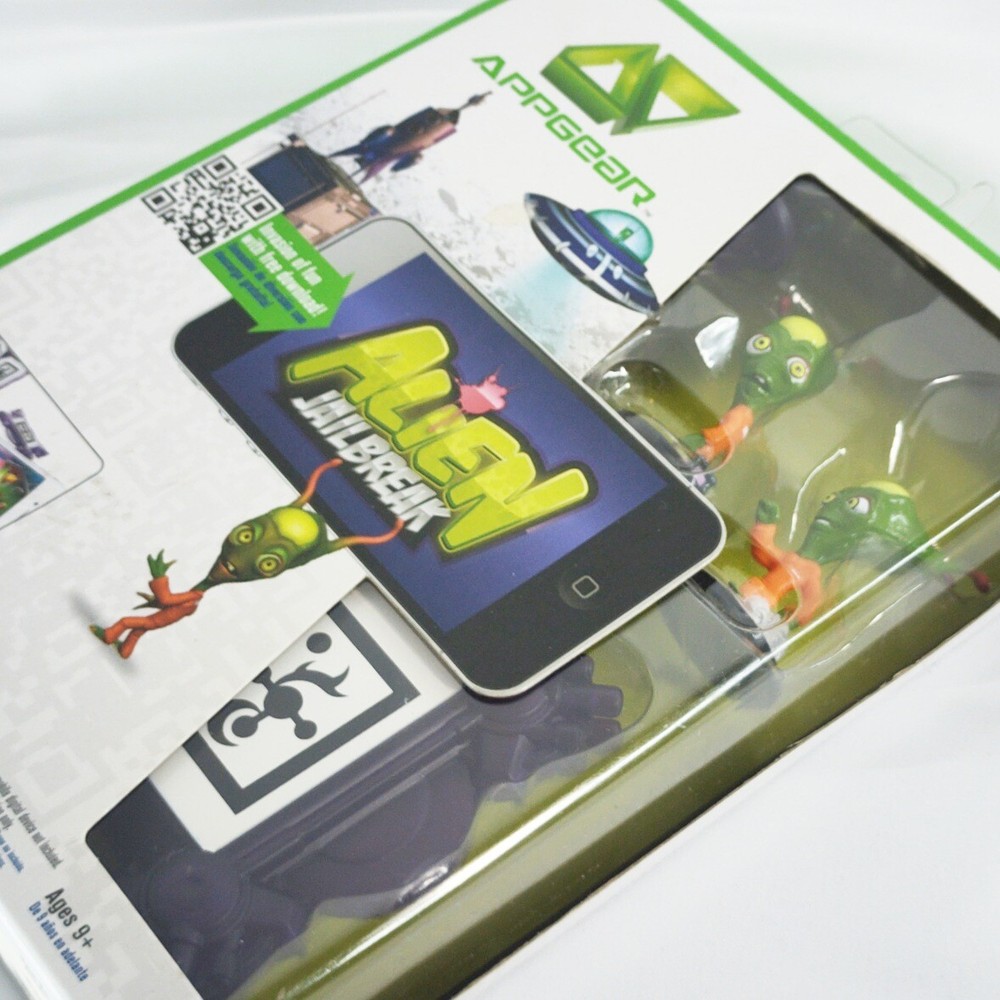 Alien Jailbreak Appgear Ipod Iphone Ipad2 Android with bonus figures