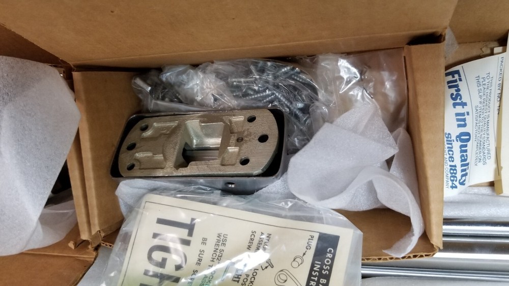 Sargent 9710 Vertical Rod Exit Device