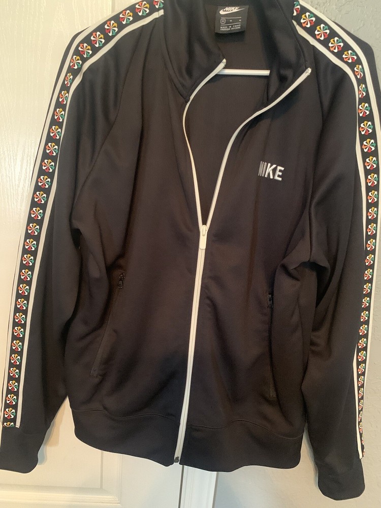 nike jacket men medium