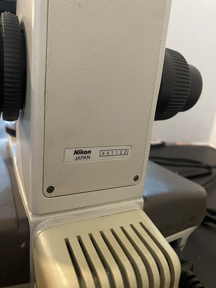 NIkon Labophot-2 Microscope 10x, 20x, 40x Objectives 1.25 Condenser