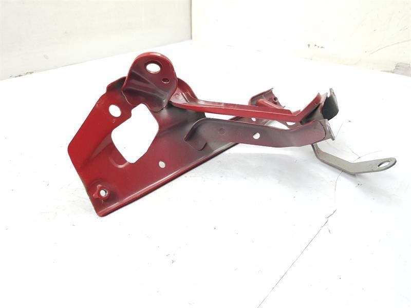 2017 HONDA JAZZ FRONT WING MOUNTING BRACKET RH DRIVER SIDE