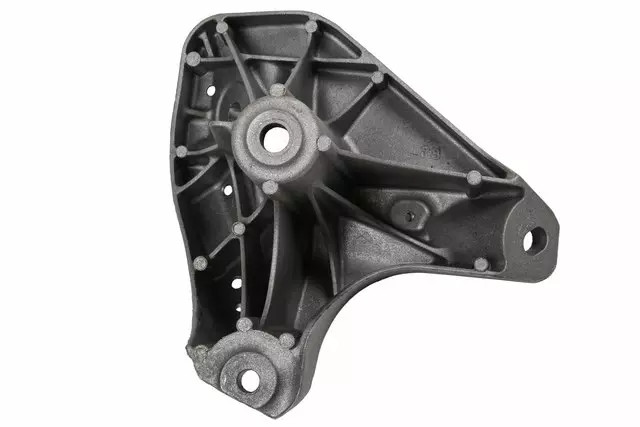 Genuine GM Passenger Side Engine Mount Bracket 84046829