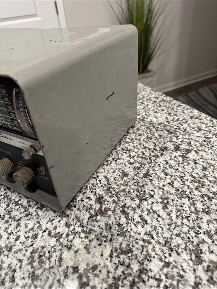 Hallicrafters SX-110 Shortwave Receiver Powers On