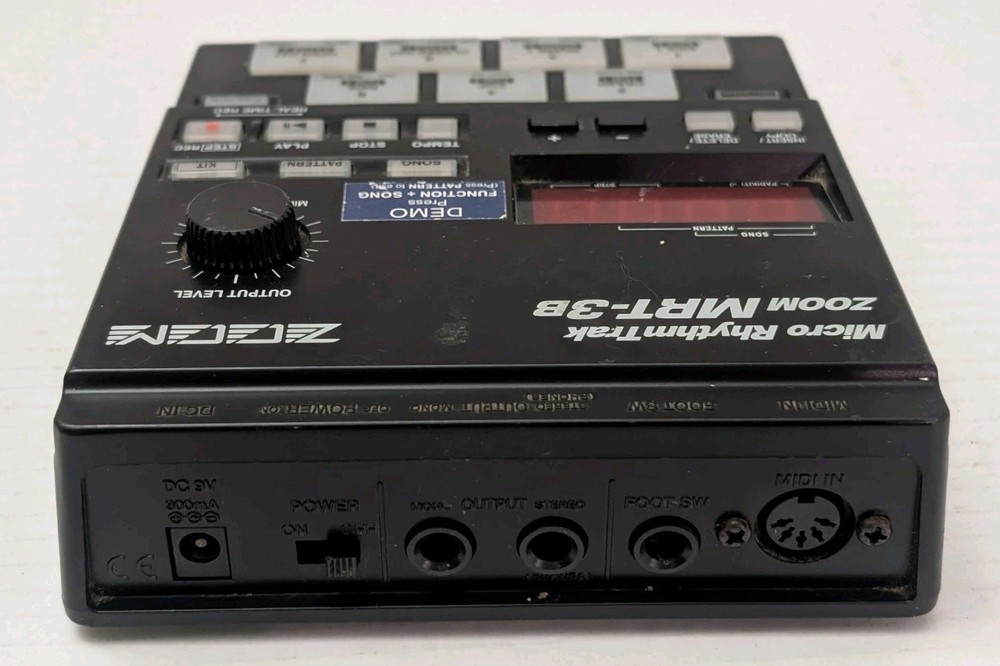ZOOM MRT-3B Micro Rhythm Trak Drum Machine Electronic Sequencer Beat Loop midi