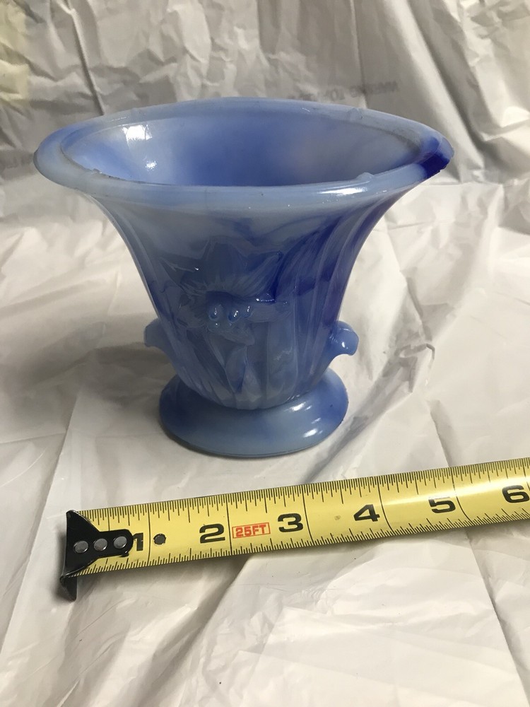 Vintage Akro Aggregate Vase