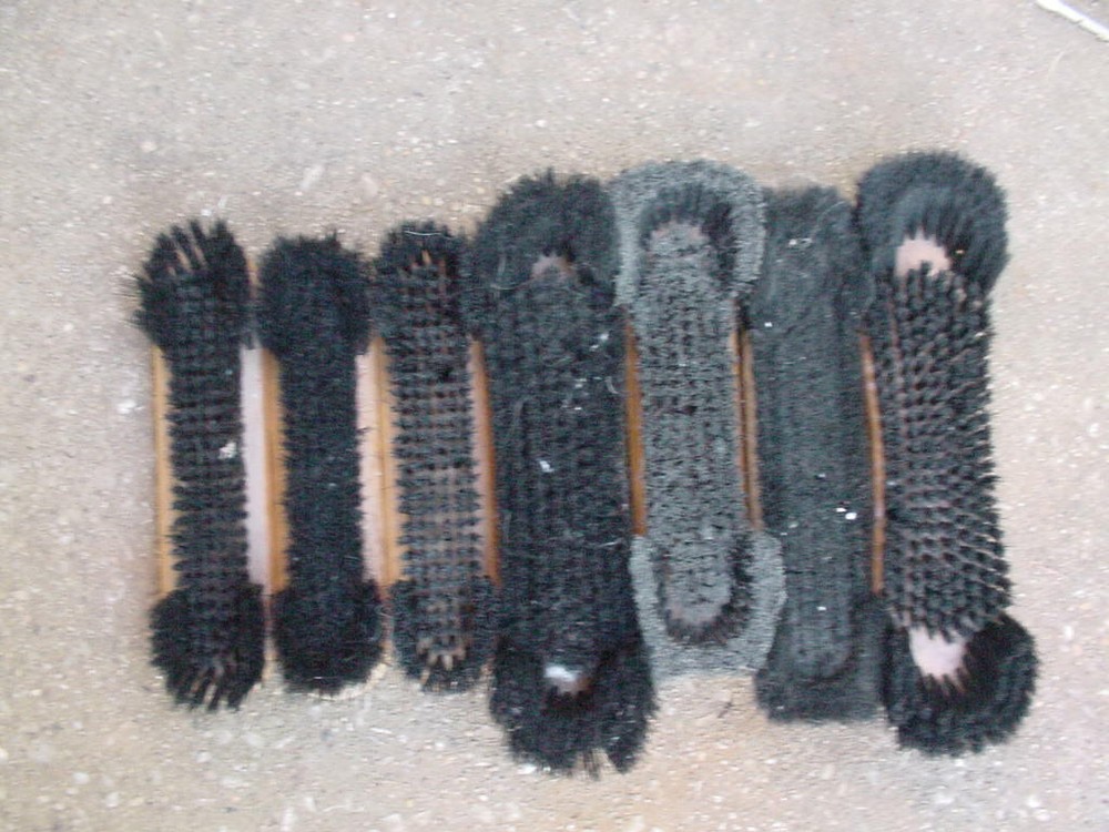 BILLIARDS POOL TABLE BRUSHES