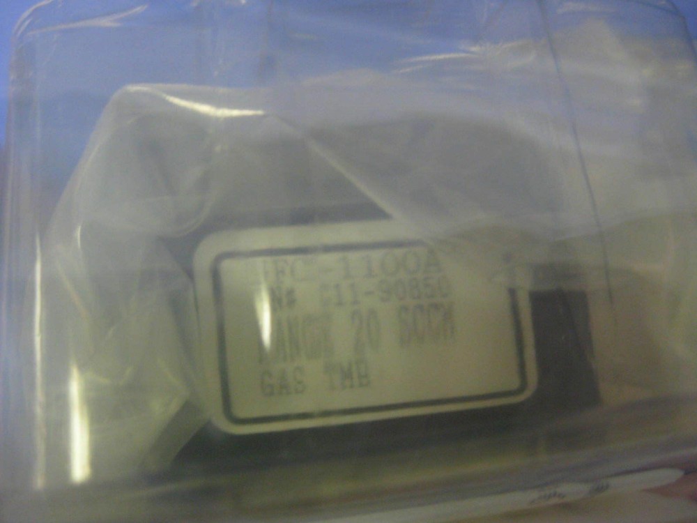 Unit UFC-1100A Mass Flow Controller, TMB (CH30)3B, 20 SCCM, Refurbished