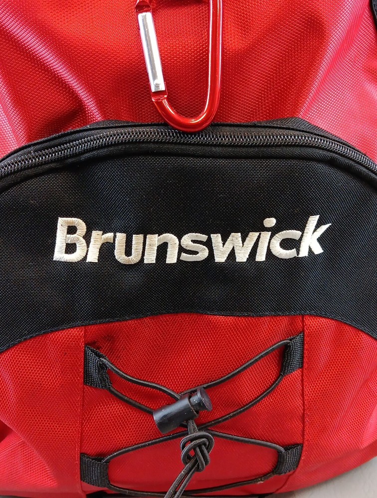 Brunswick Zone Rolling Ball Roller Red Bowling Bag Extending Handle