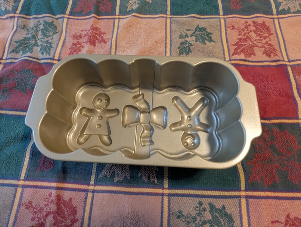 Nordic Ware Gingerbread Loaf Pan