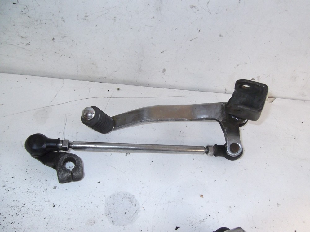 SUZUKI GSF400 BANDIT GEAR LEVER