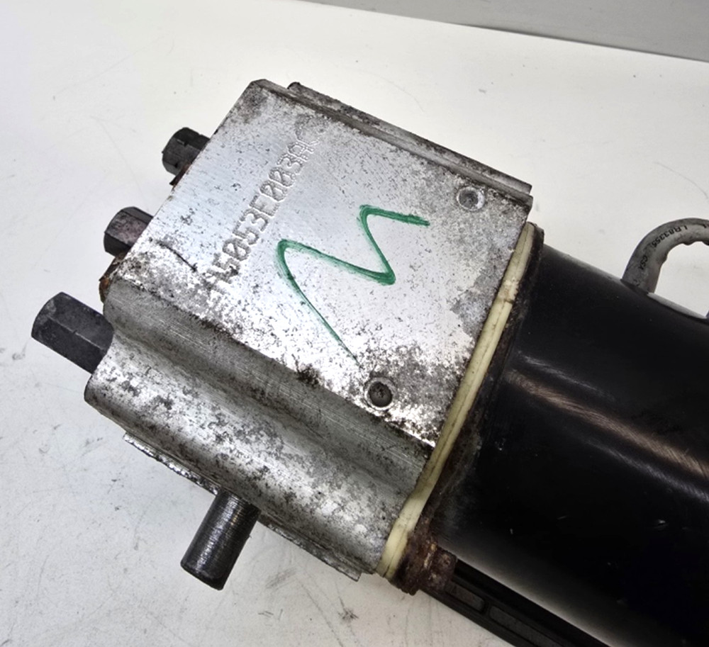Ford E250 E350 Econoline ABS Antilock Module Pump 4C24-2C346-BB/BC OEM