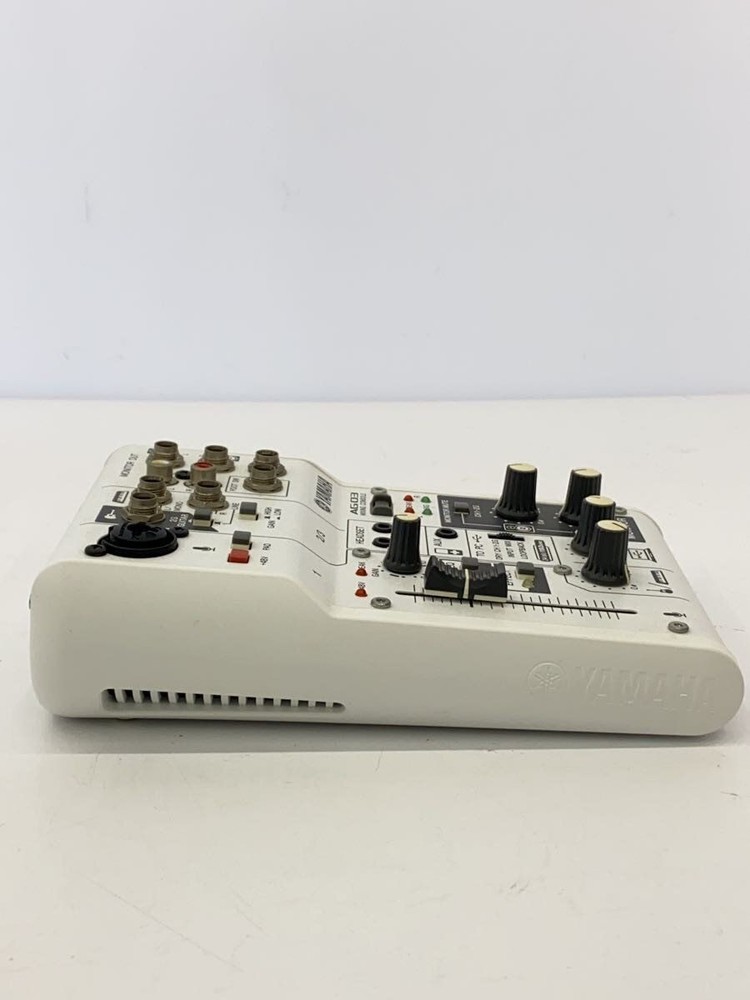 YAMAHA AG03 MIXER Used