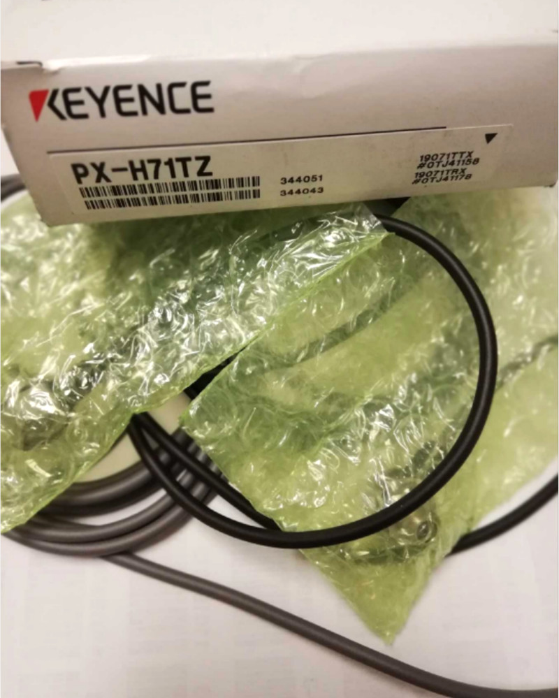 KEYENCE PX-H71TZ Laser Sensor New