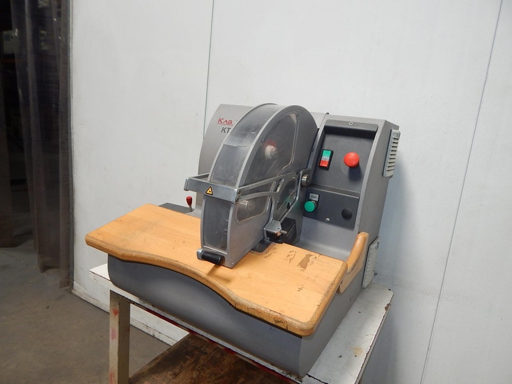 KABATEC KTR 10 HARNESS TAPING MACHINE M3598